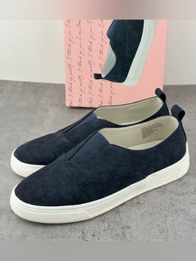 Kensie Women's Salia Slip-On Shoes, Navy, Size 8.5 Worn Once